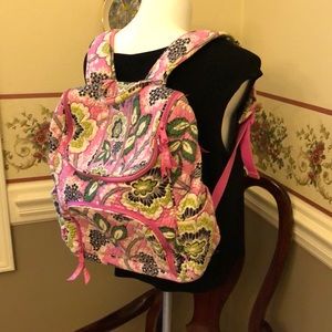 Vintage Vera Bradley quilted backpack in EUC